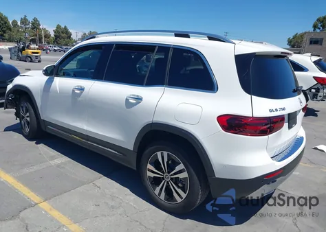 2024 Mercedes-Benz Glb 250 z USA, uszkodzony, nr VIN W1N4M4GB2RW380384